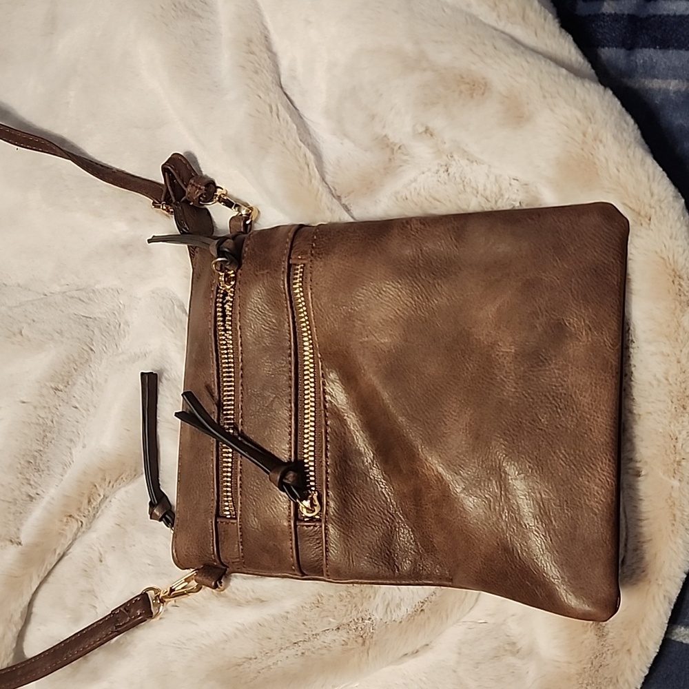 Brown crossbody bag.